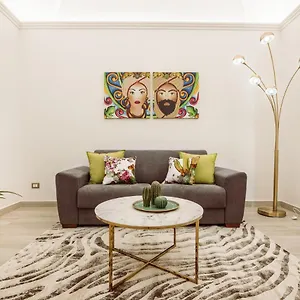 Apartament Bacosuite, Katania